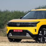₹11.49 लाख वाली इस SUV ने बढ़ाई हुंडई-मारुति की टेंशन, मार्च में बेच डालीं इतनी यूनिट्स