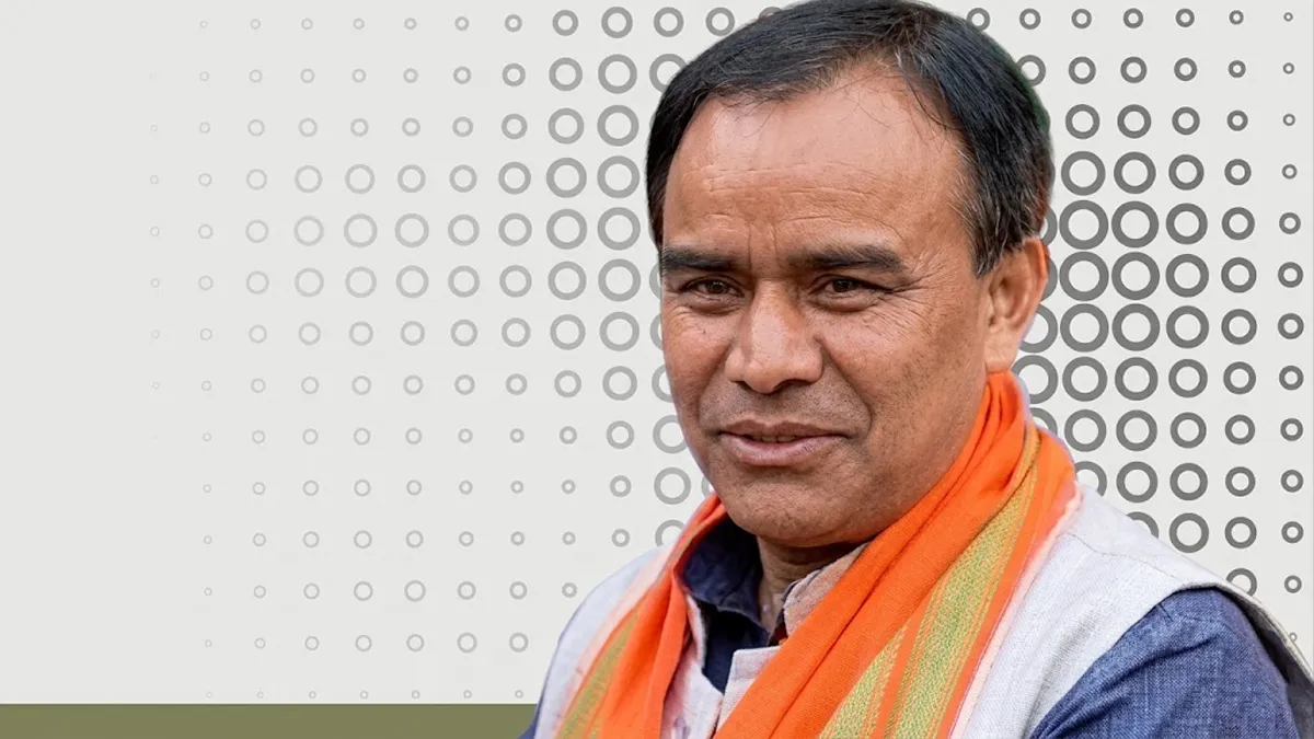 श्रीनगर विधानसभा की बदहाल सड़कों पर कैबिनेट मंत्री का कड़ा रुख, अधिकारियों को दिए ये निर्देश