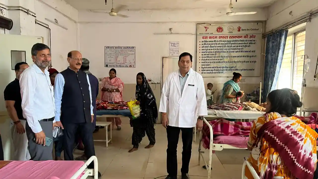 उत्तराखंड के सरकारी अस्पतालों को सुबोध उनियाल की सख्त चेतावनी, लापरवाही मिलने पर अब सीधे होगी कार्रवाई