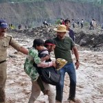 Uttarakhand Weather Update : पूर्णागिरि यात्रा मार्ग पर उफान पर आया नाला, फंसे सैकड़ों श्रद्धालु, पुलिस ने किया रेस्क्यू